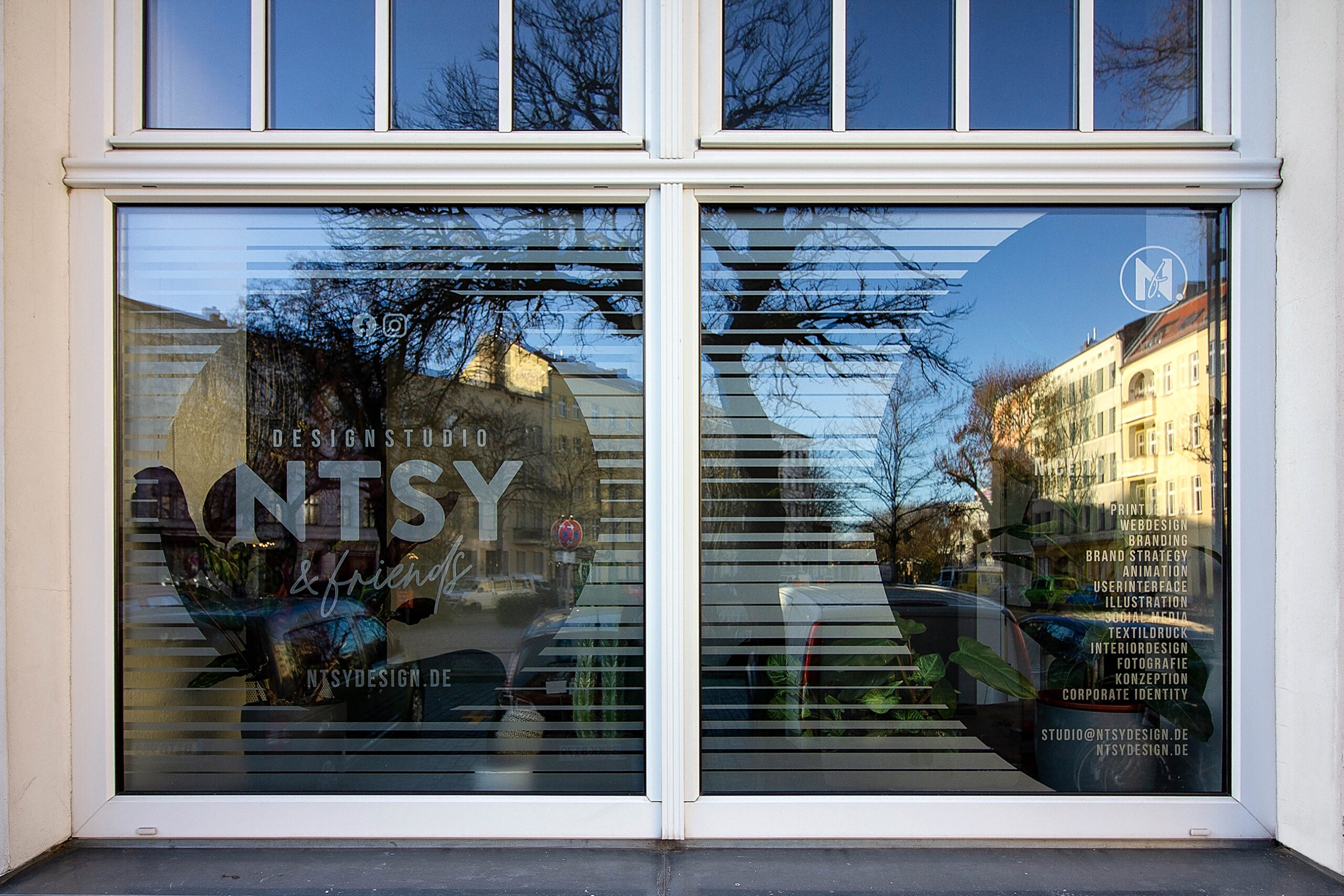Grafikdesign-Studio-NTSY-and-friends-Aussenansicht_frontal
