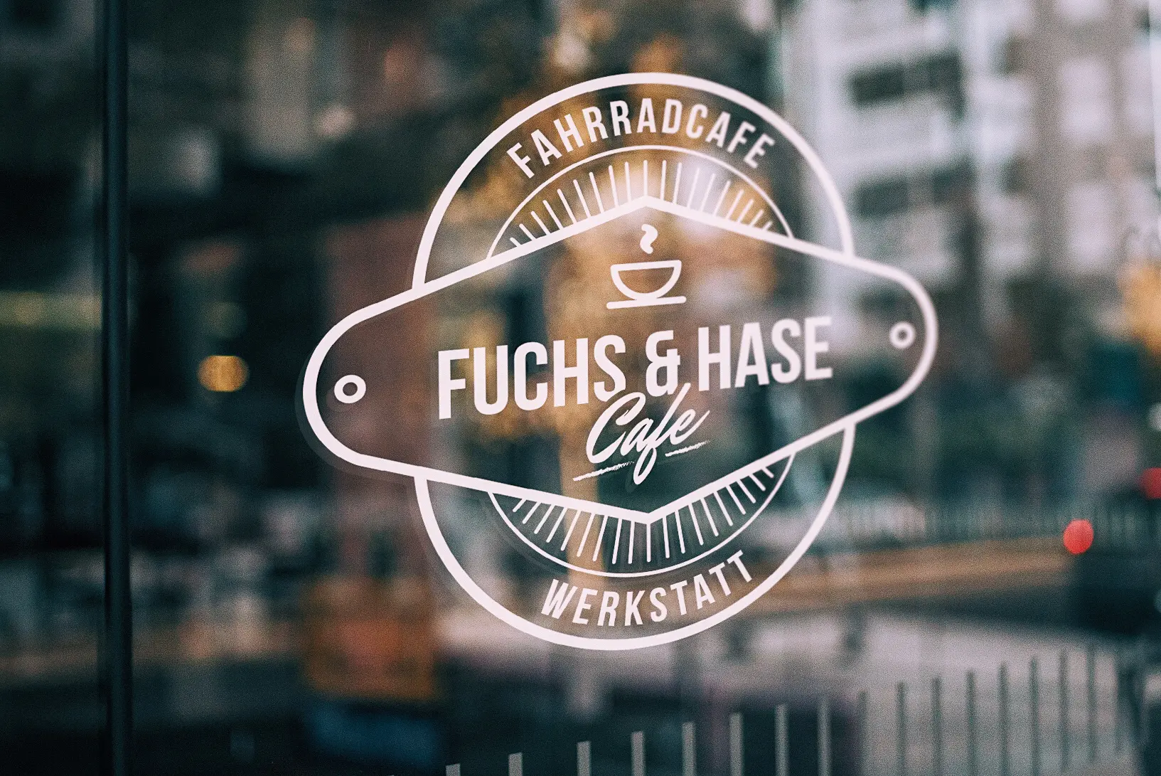 Logo – Grafikdesign – Fuchs & Hase Fahrradcafe